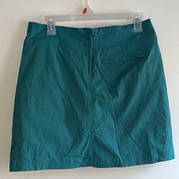 EXCELLENT CONDITION SIZE 8 GREEN ROYAL ROBBINS DISCOVERY SKORT - Picture 7 of 7
